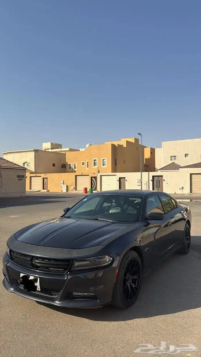 للبيع أو البدل المناسب تشارجر RT ممشى 175 الف 4