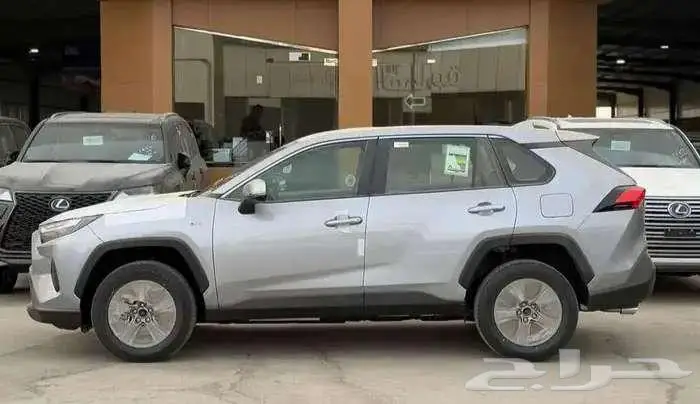 راف فور بنزين LE ابيض 2025 2