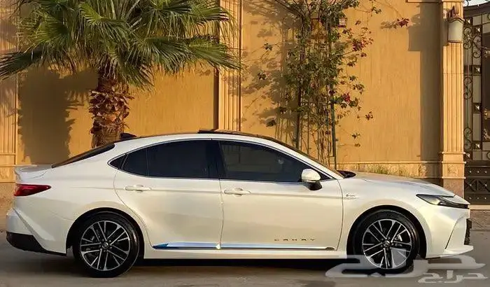 كامري 2025 فتحه بانورما هايبرد وبنزين 9