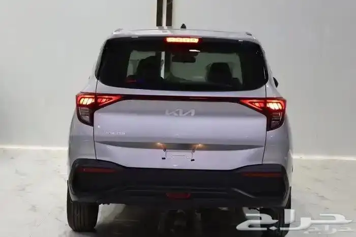 كيا كارنز استاندر م 2025 1