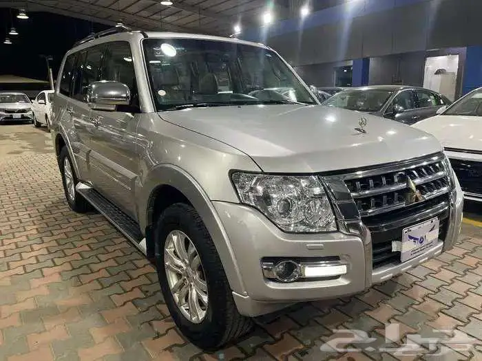 ميتسوبيشي باجيرو 2022 مستخدم كاش _أقساط 1