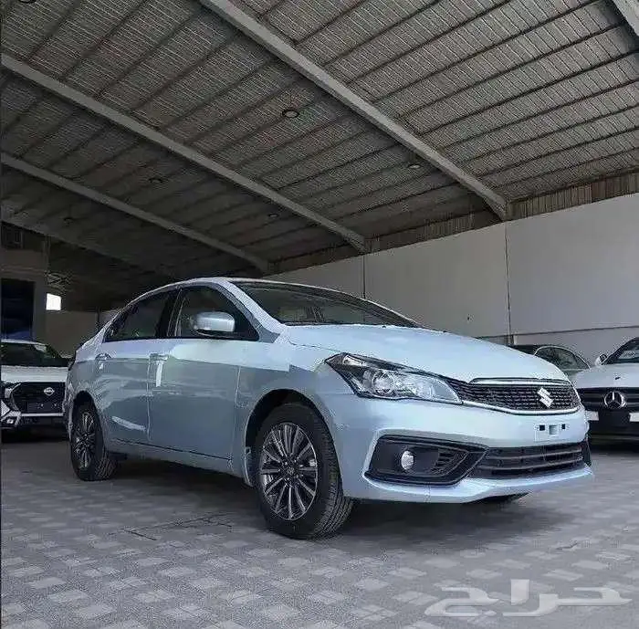 سوزوكي سياز 2025 للبيع كاش او تقسيط برواتب من 3500 6