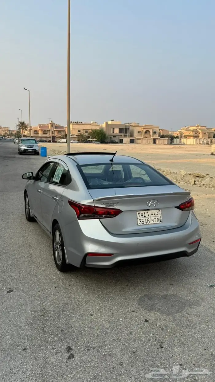 للبيع اكسنت 2019 2