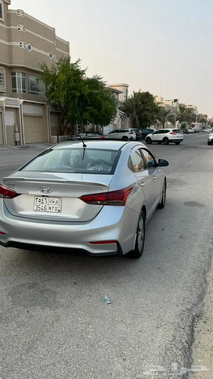 للبيع اكسنت 2019 0