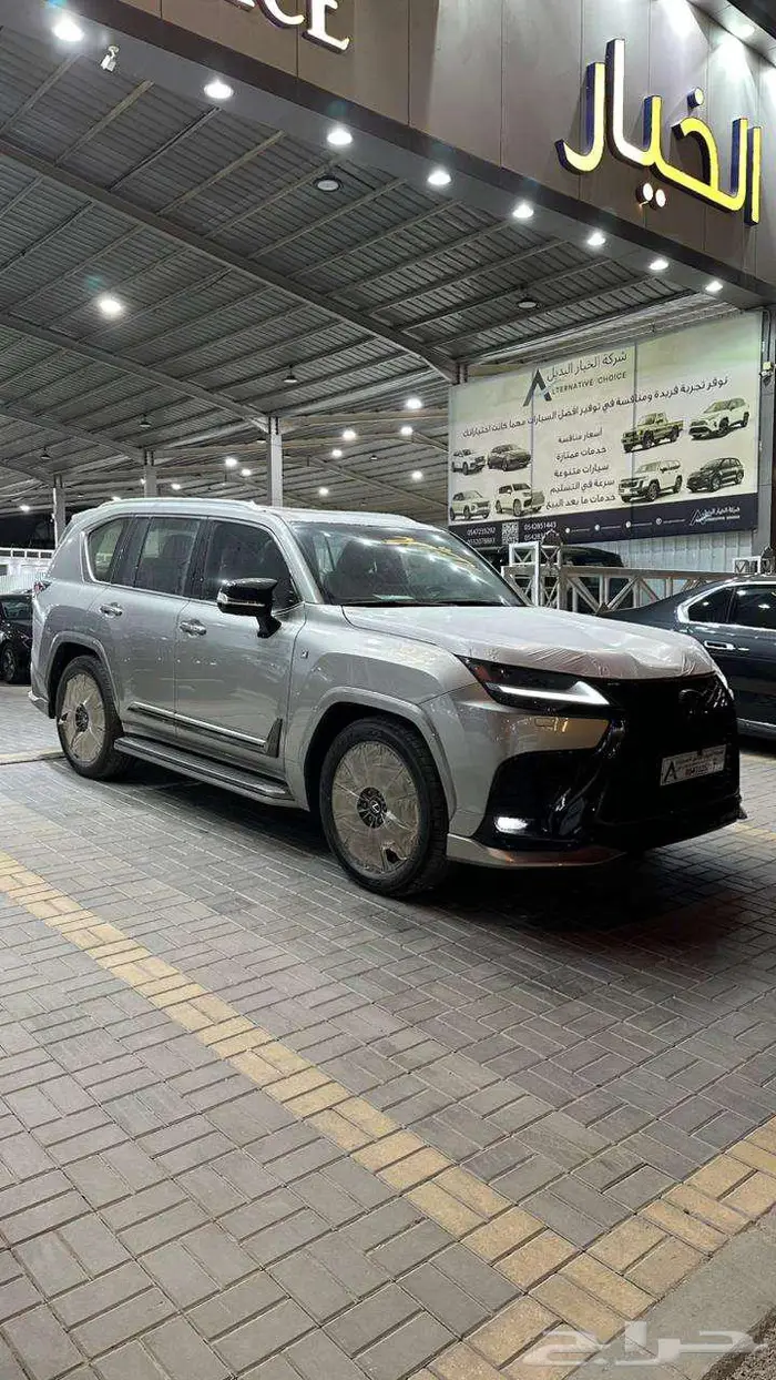 لكزس LX600 اف سبورت سعودي 2025 3