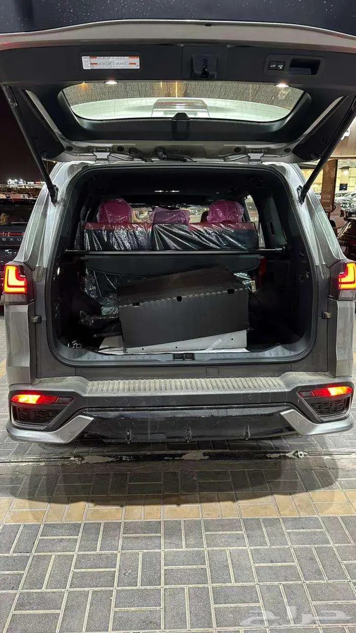 لكزس LX600 اف سبورت سعودي 2025 10
