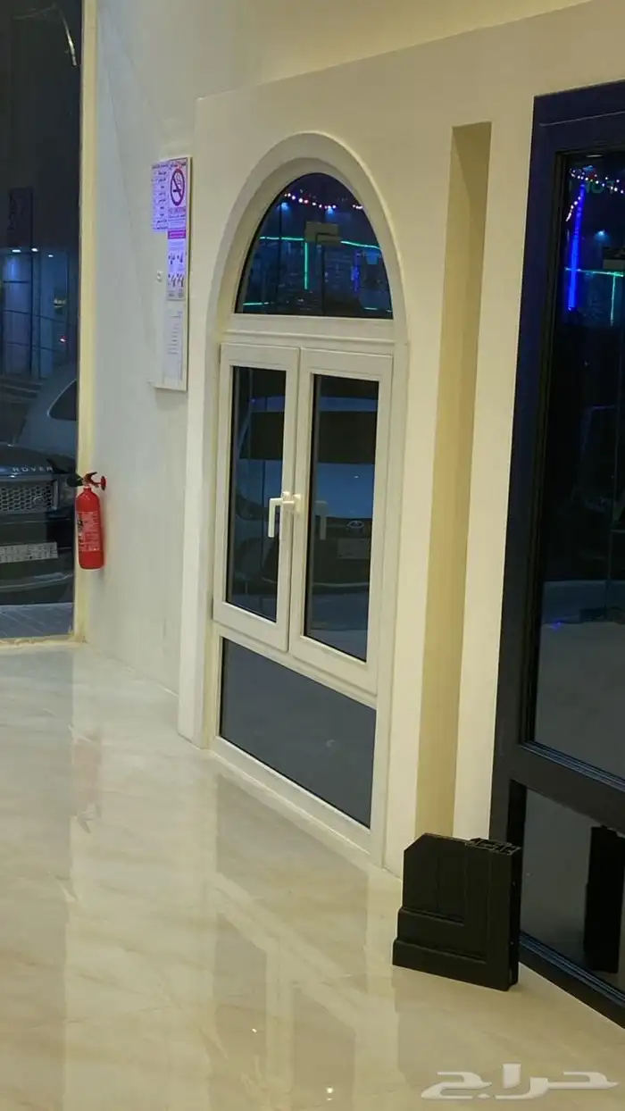 معرض نوافذ وابواب 7
