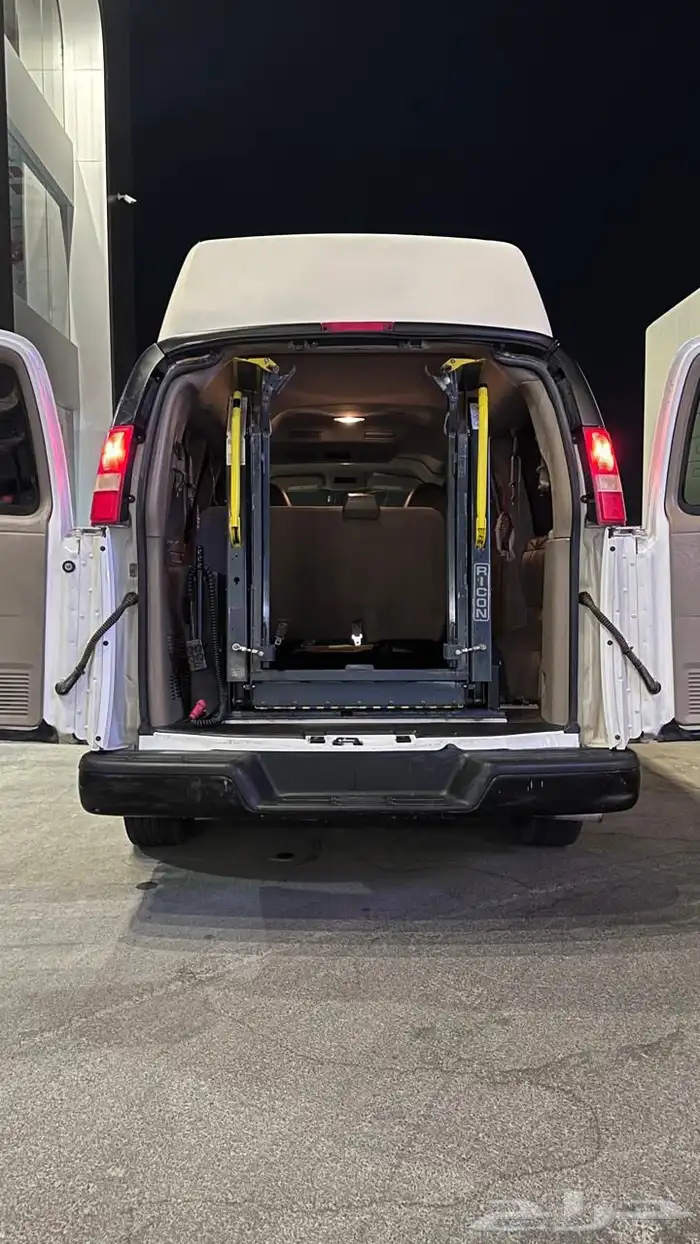 جمس سافانا مجهز لذوي الاحتياجات الخاصة 14