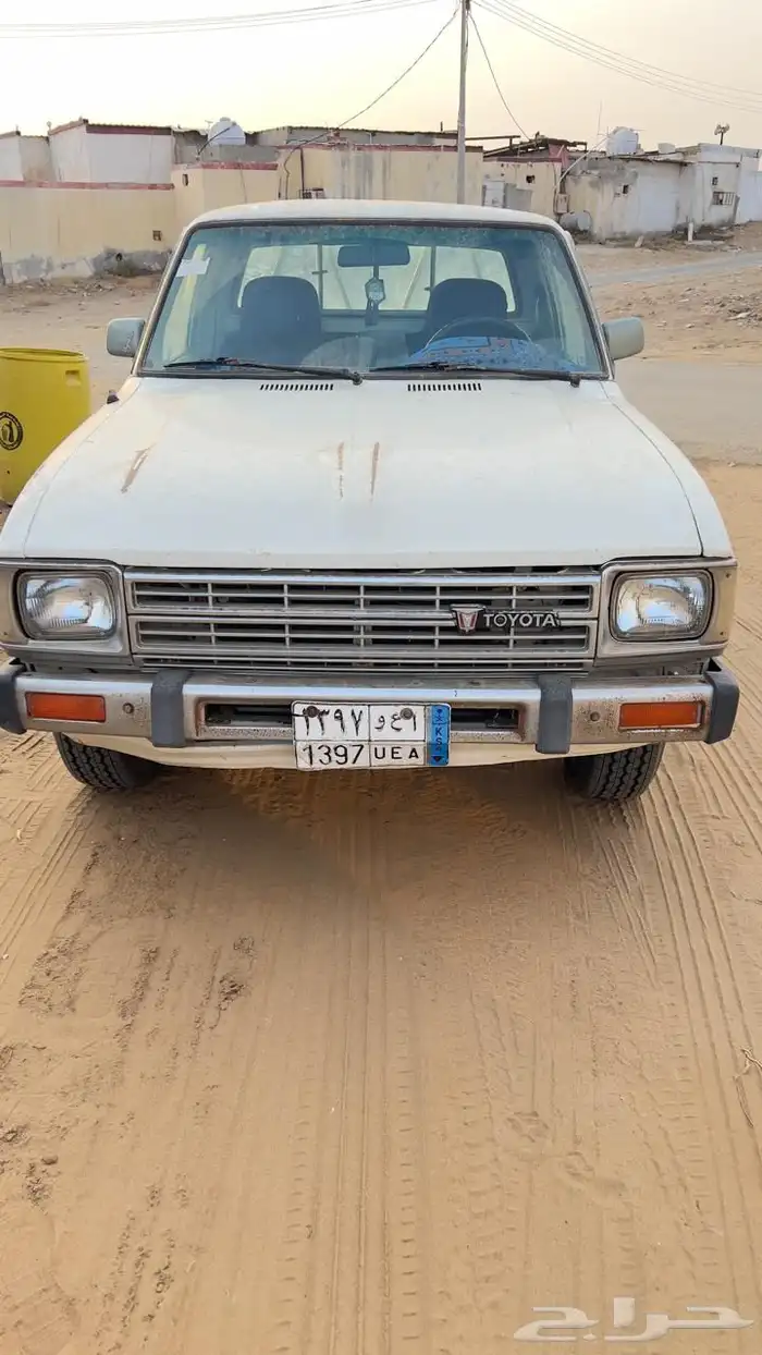 بيع هايلوكس مديل 1983 0