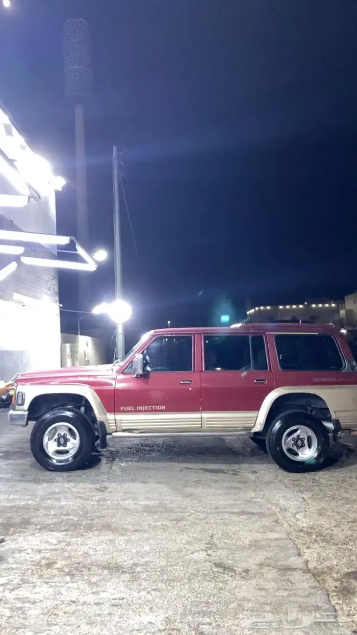 جيب سفاري احمر رفارف ذهبي مكينه لكسز 400 6