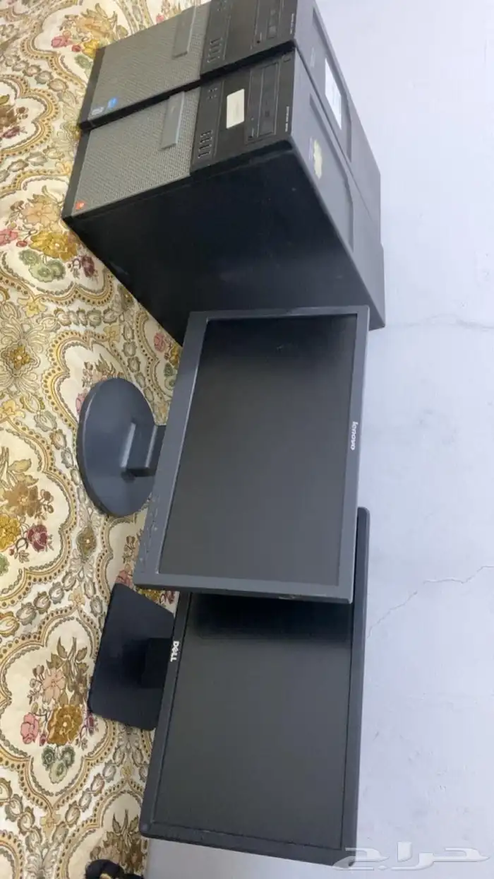 للبيع جهازين كمبيوتر مكتبي حالتها ممتازه 0