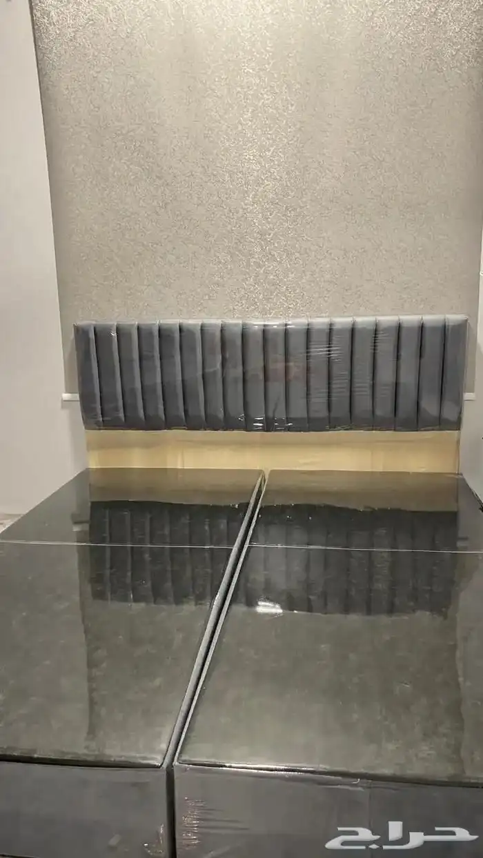 سرير للبيع نفرين 5