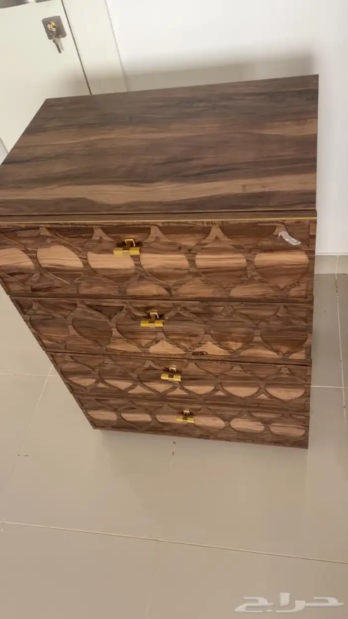 غرفة نوم تركية بدون خزانة ملابس 4