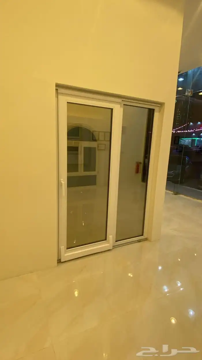 معرض نوافذ وابواب 3