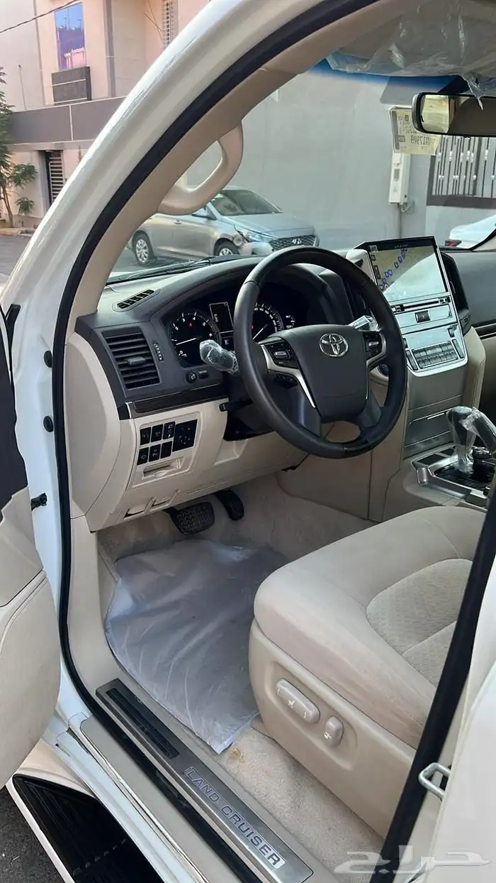 لاند كروزر 2019 تورنق 11