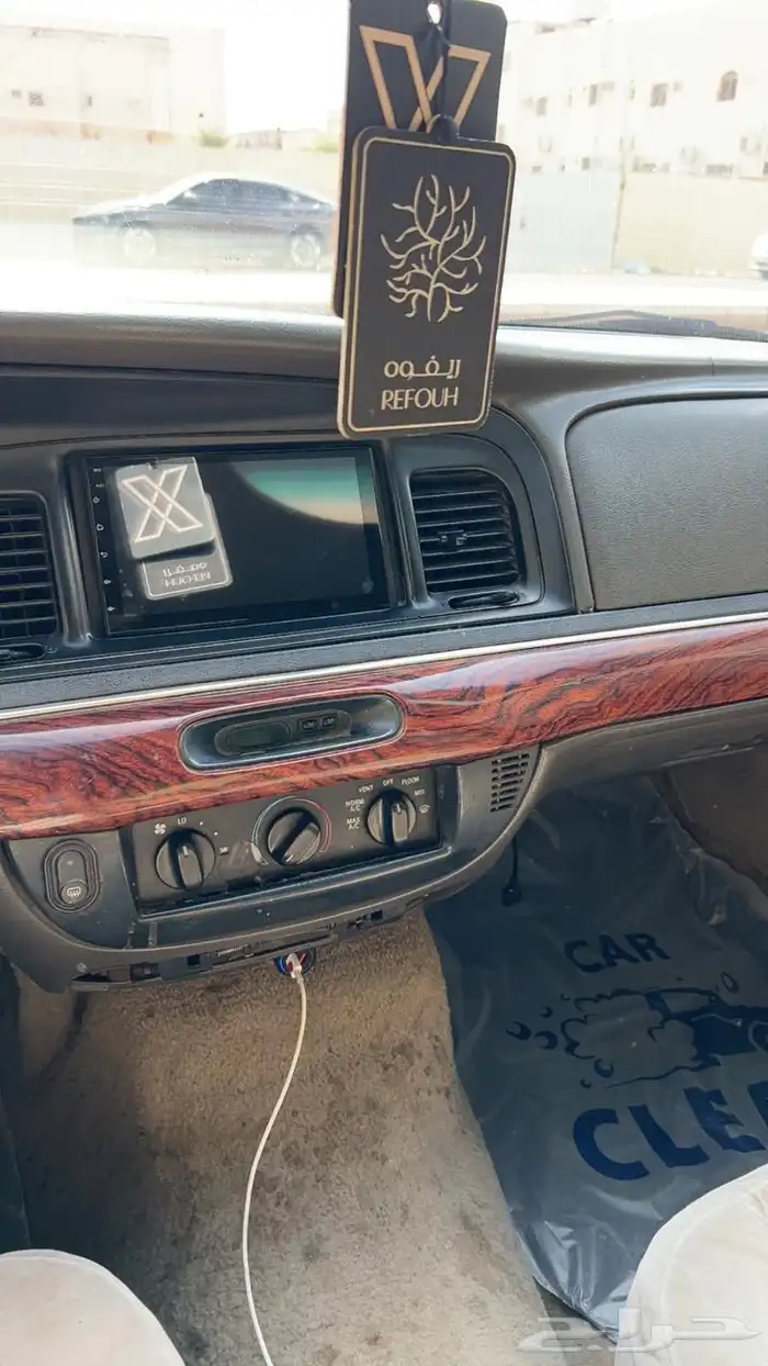 فورد فكتوريا 2006 4