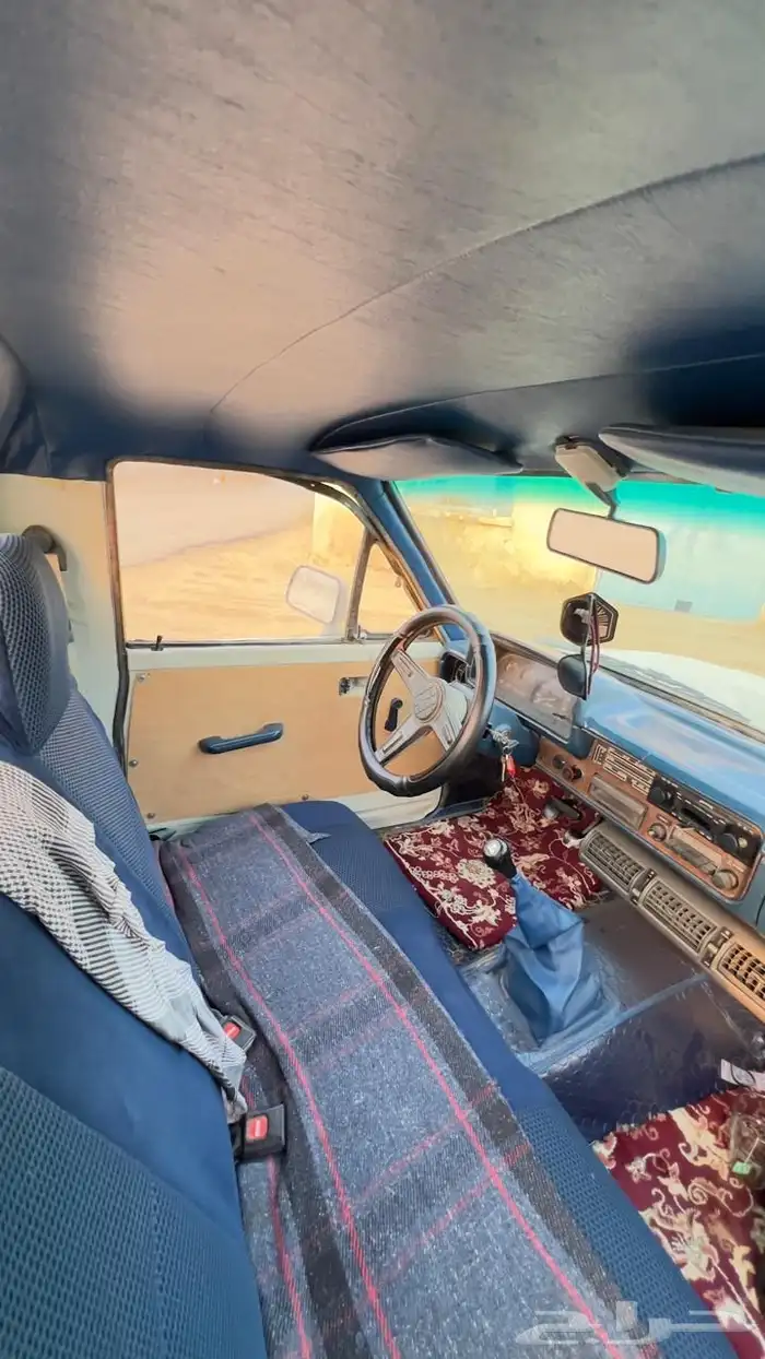 بيع هايلوكس مديل 1983 4