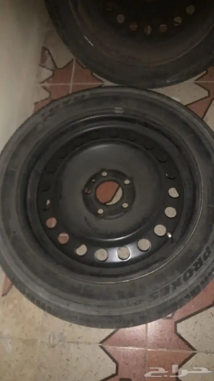 جنوط معك كفرات بدل كامري 4