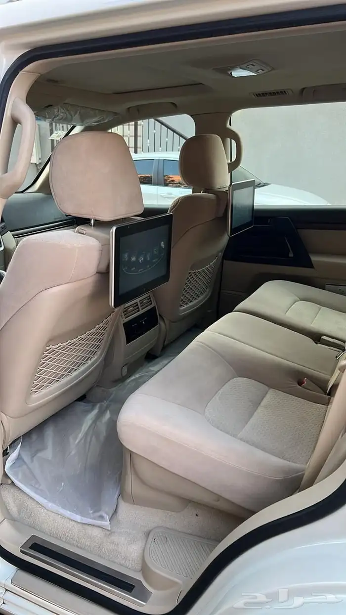 لاند كروزر 2019 تورنق 14