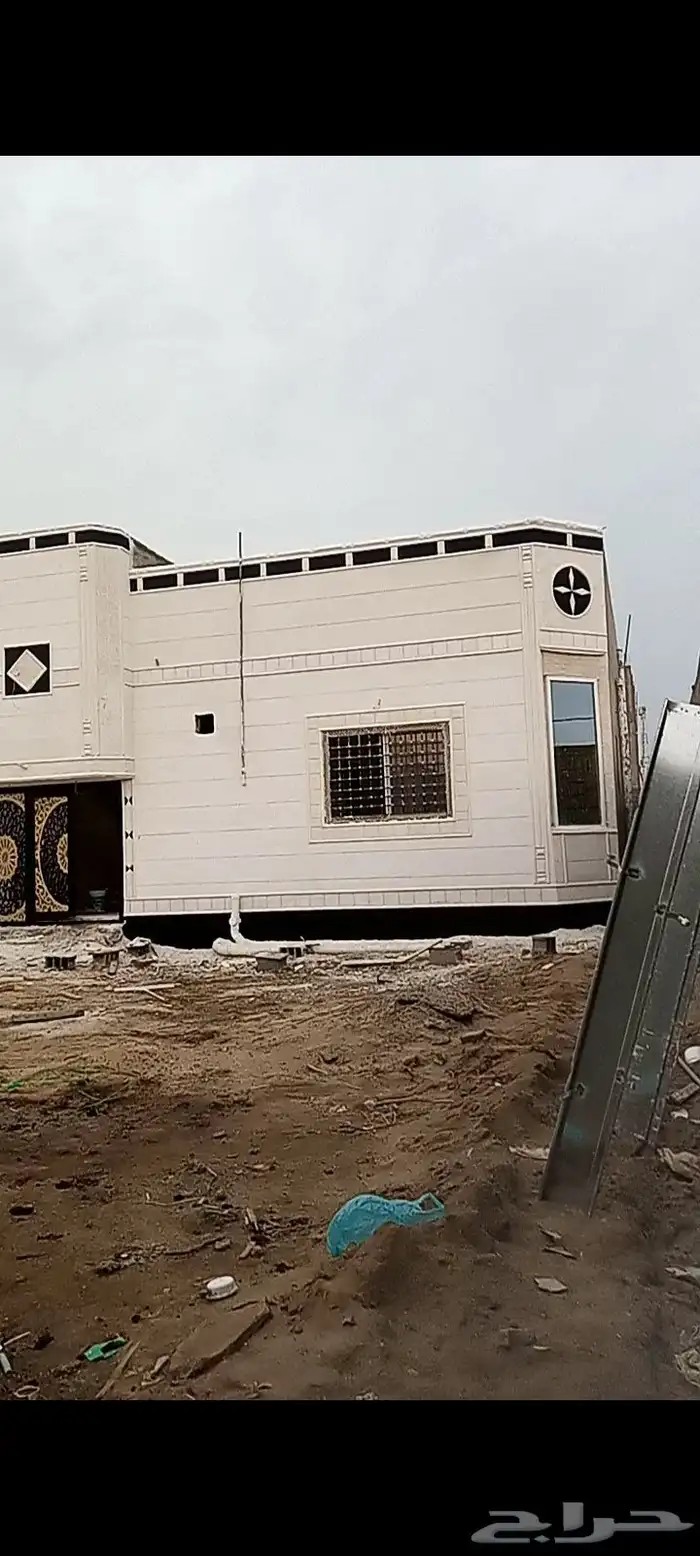 مليس واجهات خارجيه بالاسمنت الأبيض وبطحا الرياض 2