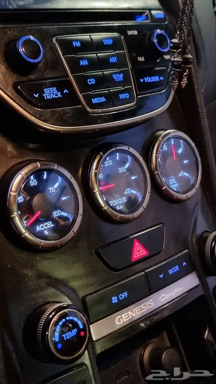 جنيسس كوبيه 2013 V6 13