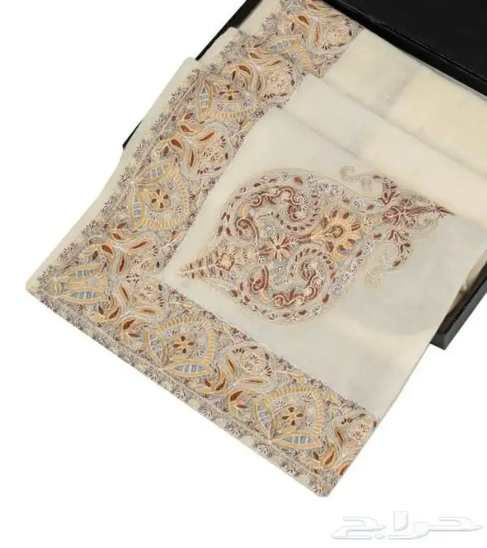 شالات كشميرية سوبر ترمة بسعر التصفية 31