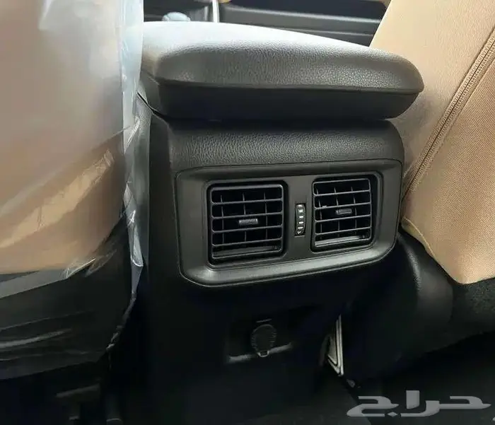 تويوتاراف فور 2025 ستاندرد دفع أمامي 18