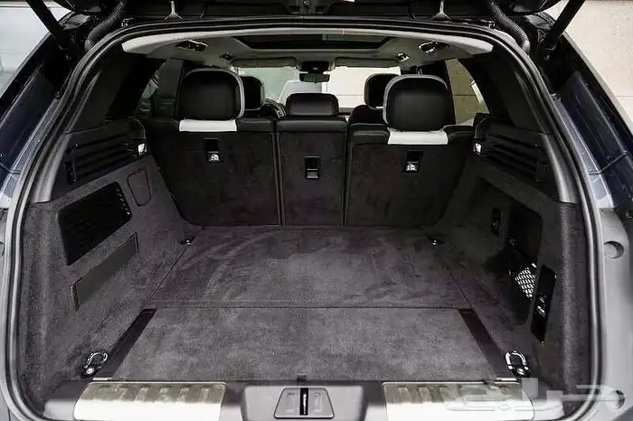 للبيع رانج روفر سبورت 2023 فل الفل V8 الوان مميزه وارد كندا 9