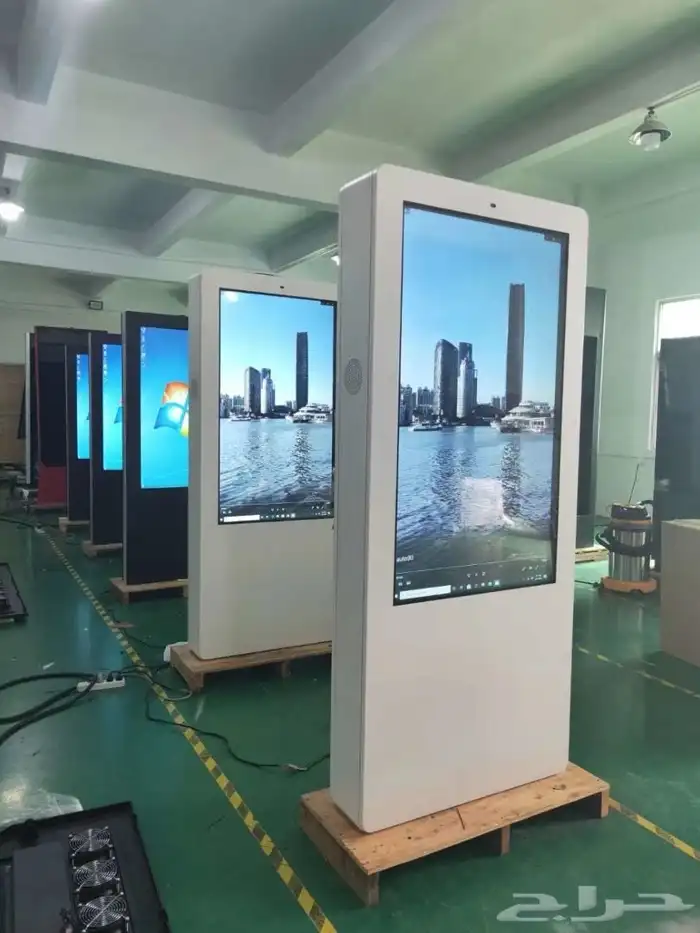 شاشات تفاعلية للبيع والاجار 4