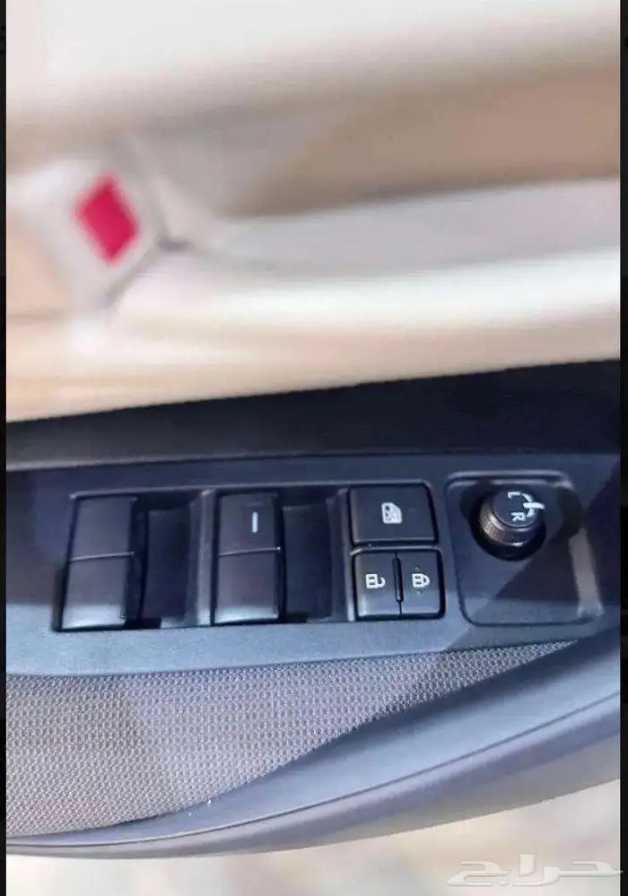 تويوتا كورولا 2.0 مطور بنظام الإيجار المنتهي بالتمليك اقساط 5