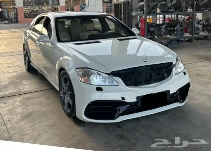 صدام امامي مرسيدس بانوراما شكل يخت 63 2020 5