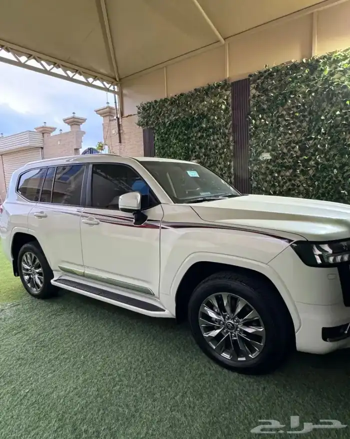 لاندكروزر 3