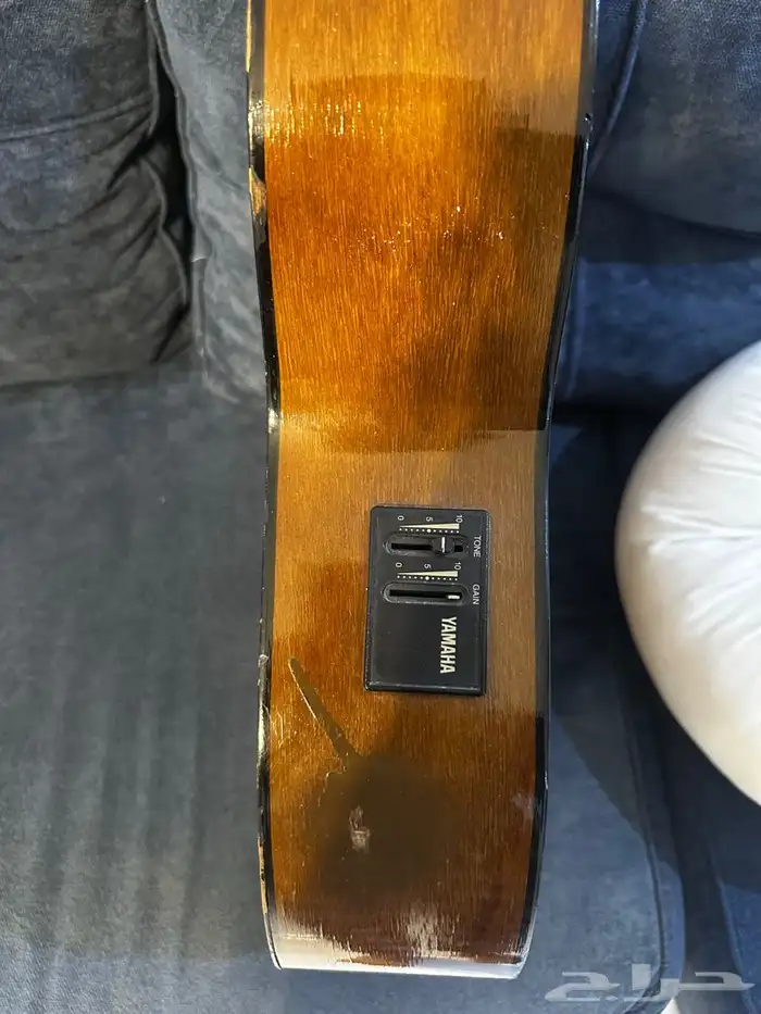 جيتار ياماها آخر صناعه نظيف 6