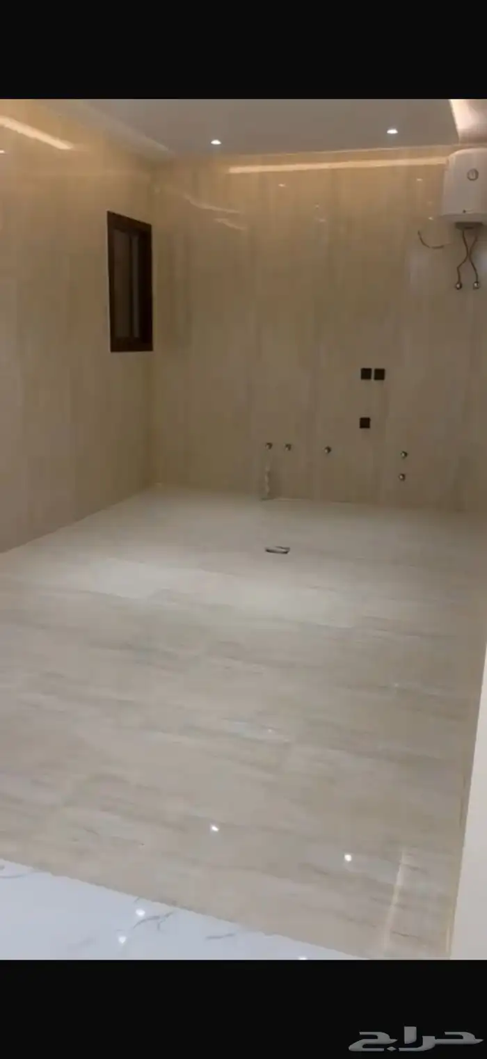 فله لبيع 586 9