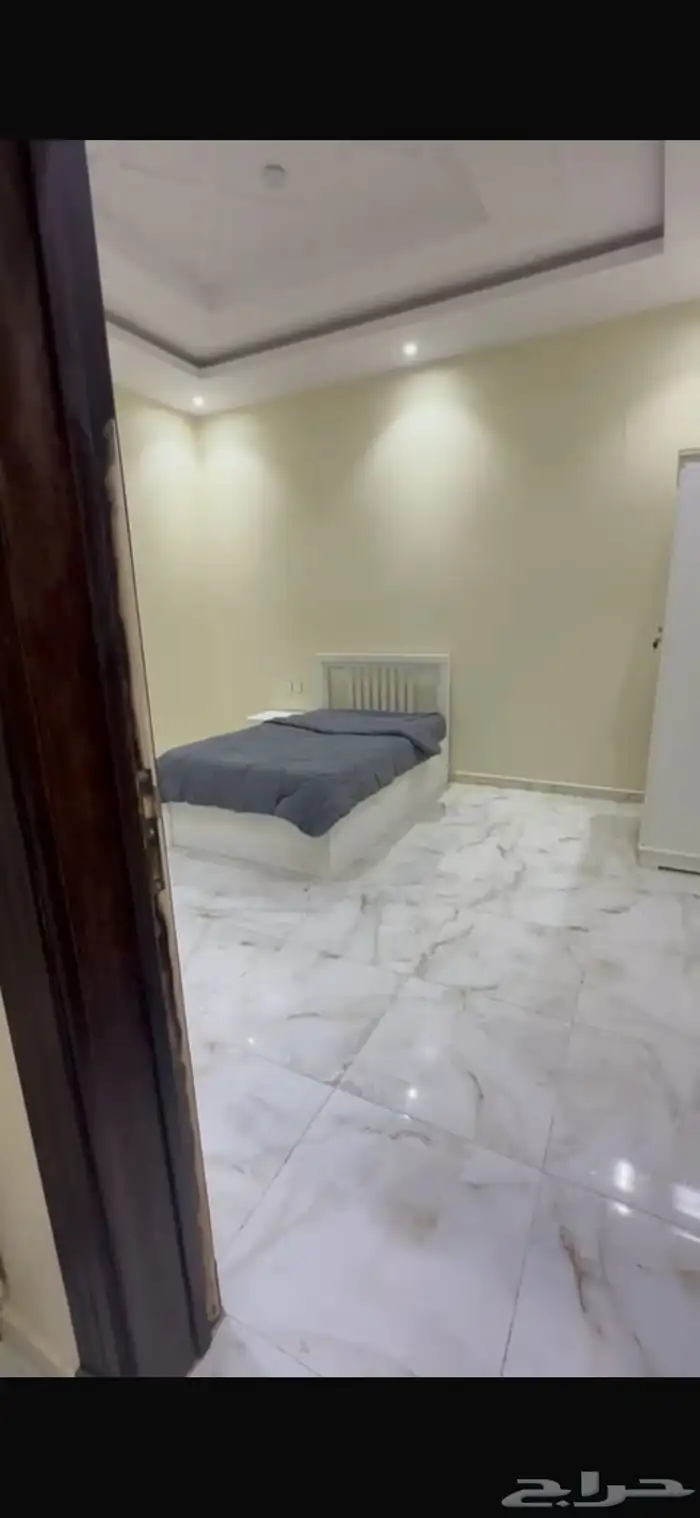 شقق عزاب للايجار مؤثثه جديد حفرالباطن حي الريان 4