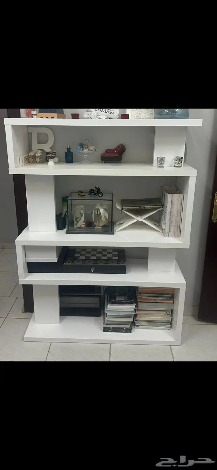 طاولة سفرة 6 كراسي مع سجادة و وحدة رفوف للبيع 5