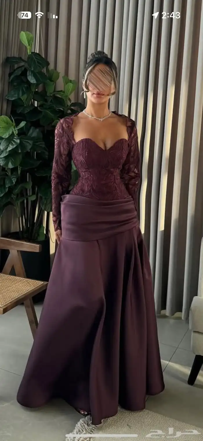 فستان للبيع غير مستخدم من المصممة الكويتية سارة 0