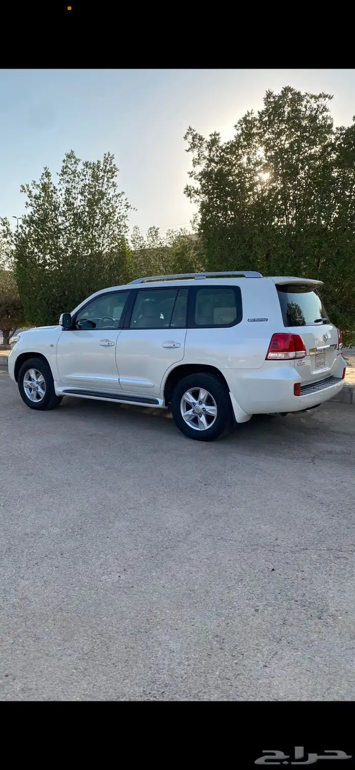 لاندكروزر في اكس ار 2011 5.7 سعودي 0