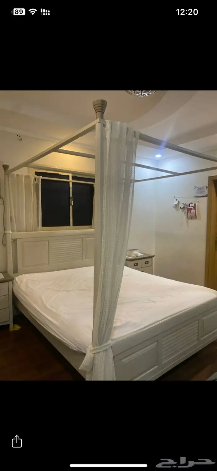 سرير مع مرتبة ودولاب واثنين كومودينا 1