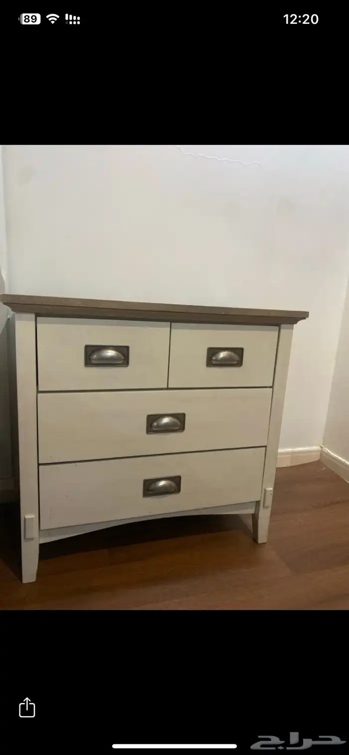 سرير مع مرتبة ودولاب واثنين كومودينا 2
