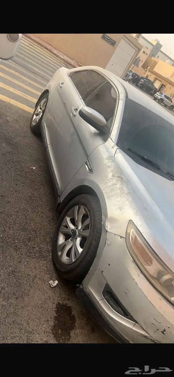 فورد تورس 2010 4