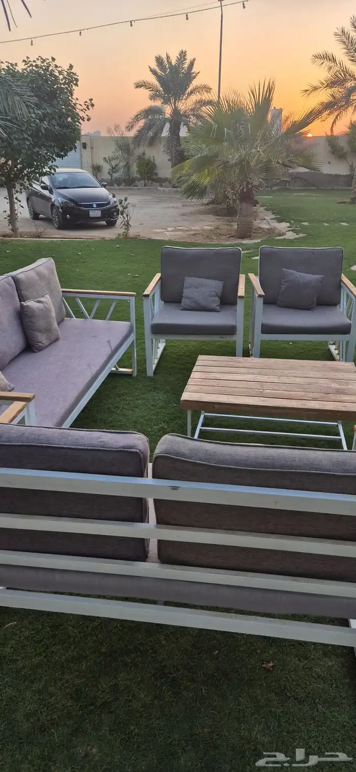 للبيع كراسي حديقه 8