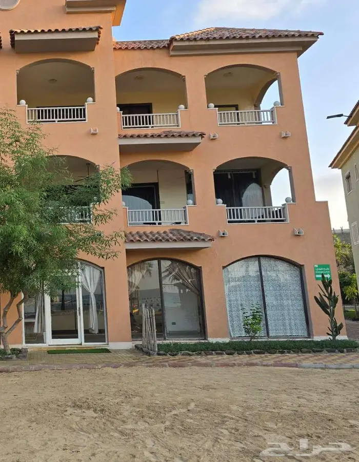 شاليه للايجار بدرة العروس شاطئ الحمراء على البحر المفتوح 15