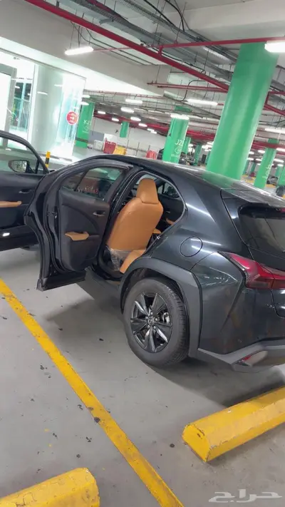 لكزس UX 2023 للبيع index