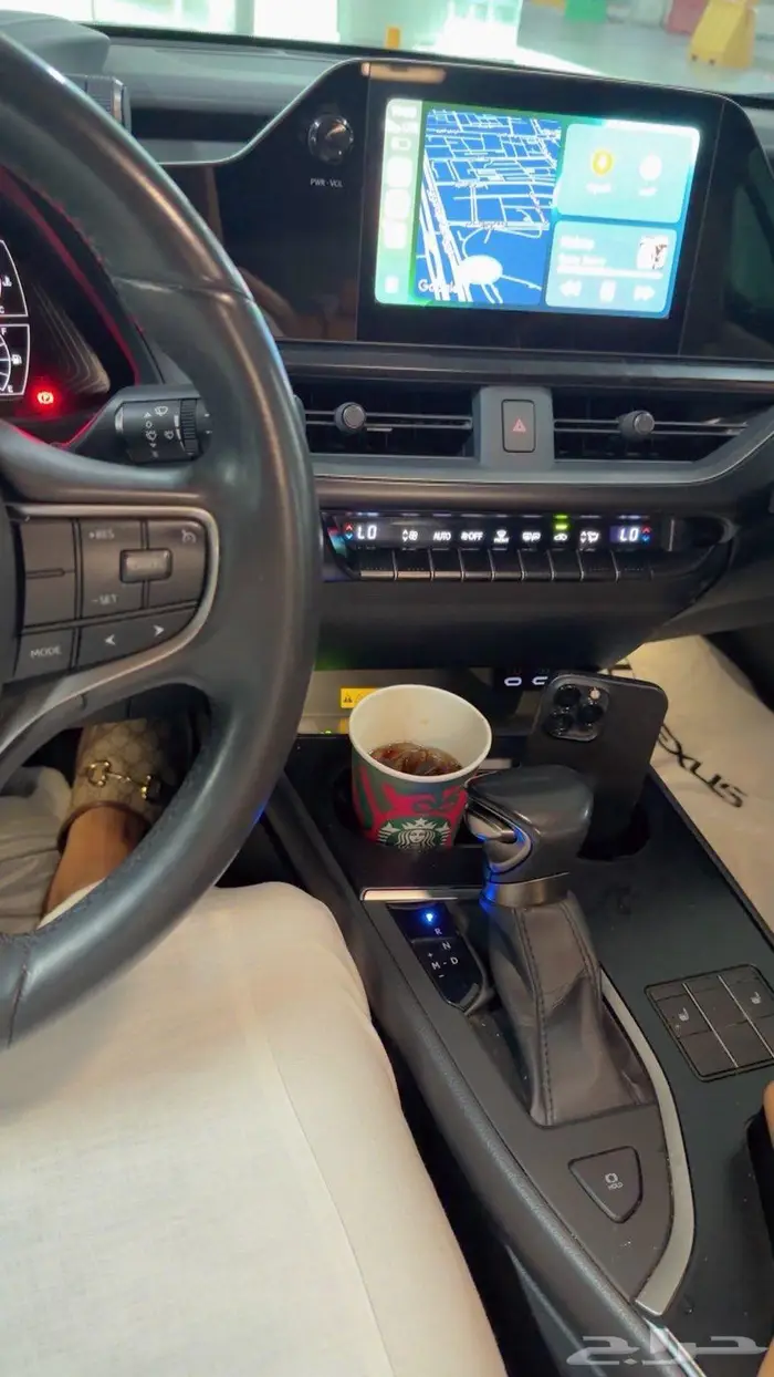 لكزس UX 2023 للبيع 6