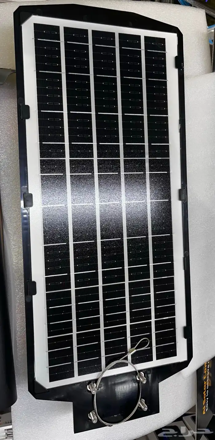 كاميرا وكشاف تعمل بالطاقة الشمسيه وشريحة 4G 9