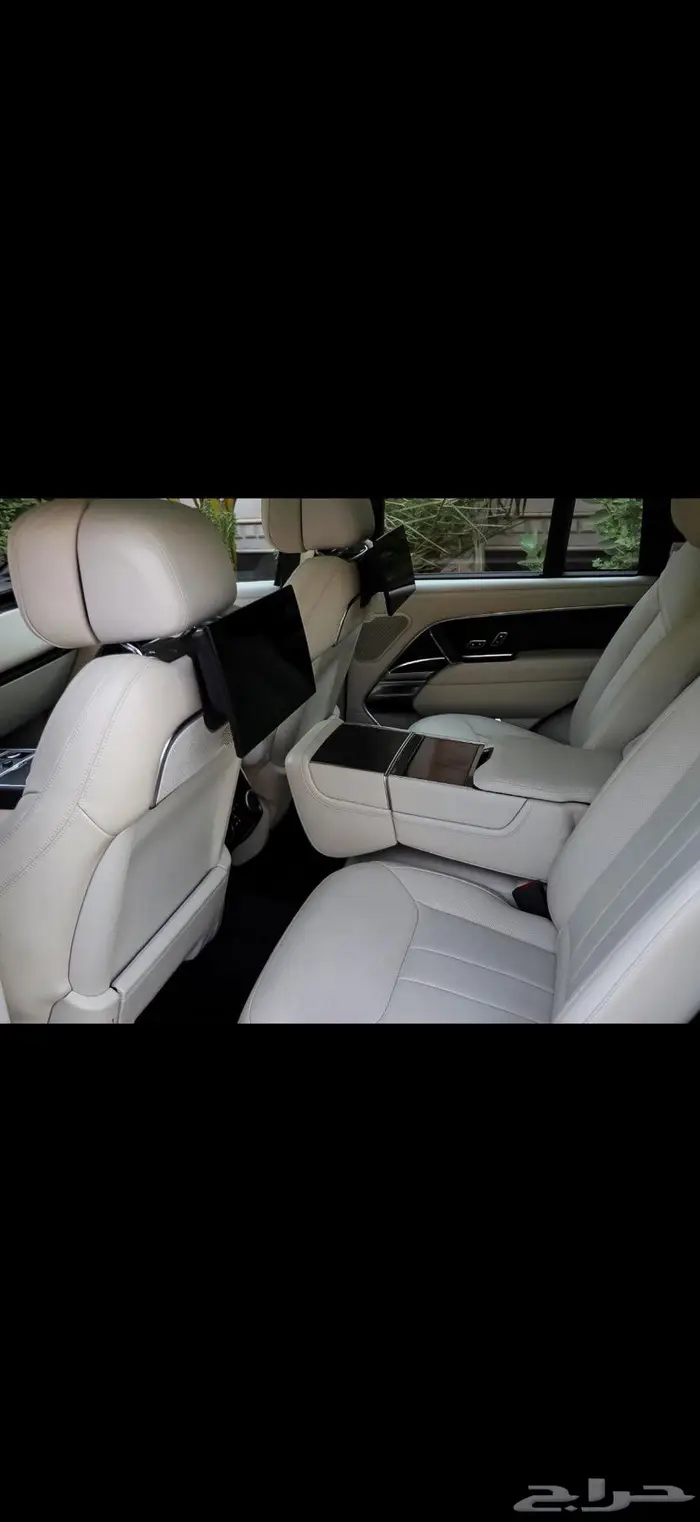 رنج روفر فيرست اديشن 2022 عداد 39000 17