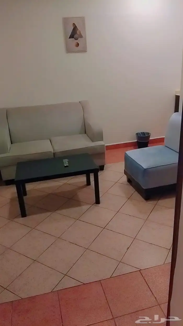 شقق مفروشه نظيفه للايجار بالعليا الخبر كما يوجد غرف عماله 3