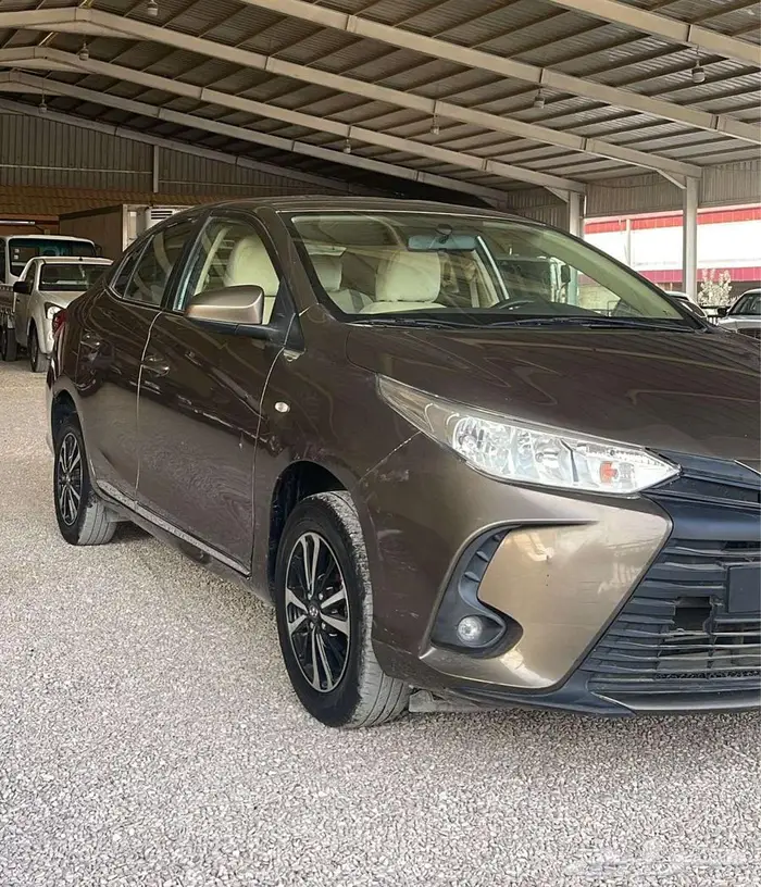 تويوتا يارس قير اوتماتيك 2022 2