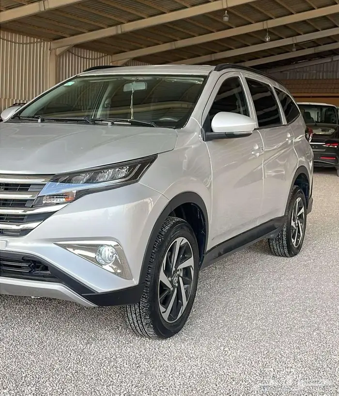 تويوتا راش واجن قير اوتماتيك 2023 1